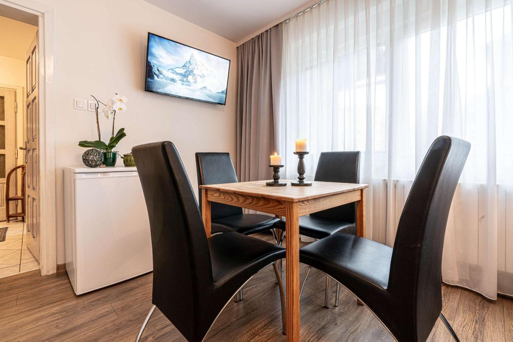 Liberta Inn - Pokoje Goscinne Zakopane Habitación foto