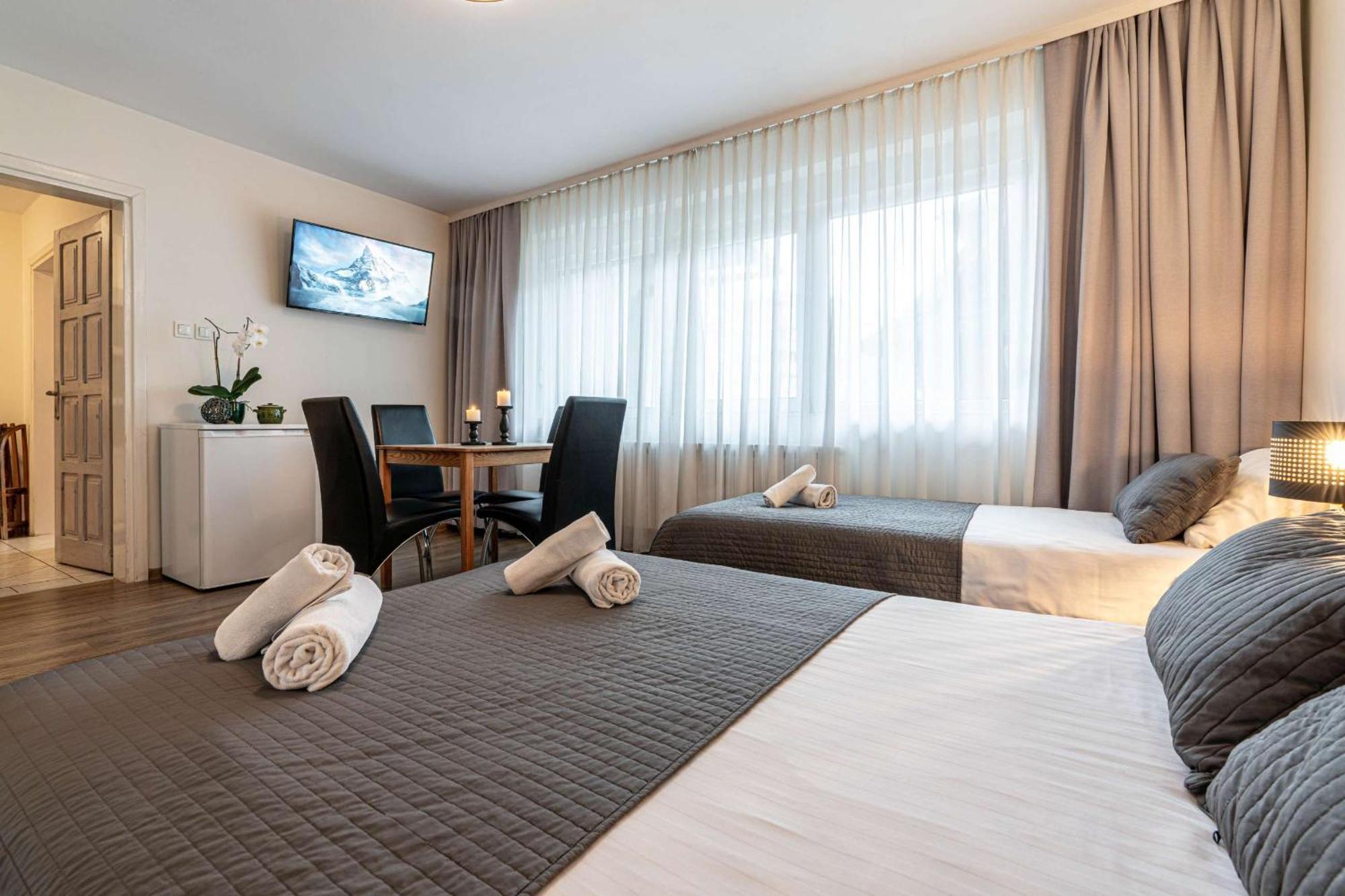 Liberta Inn - Pokoje Goscinne Zakopane Habitación foto
